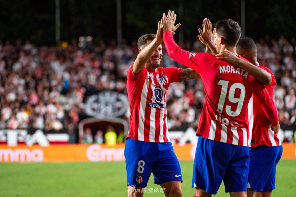 继续写一个 继续写一个