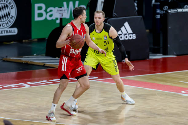 疑为曼城接 疑为曼城接