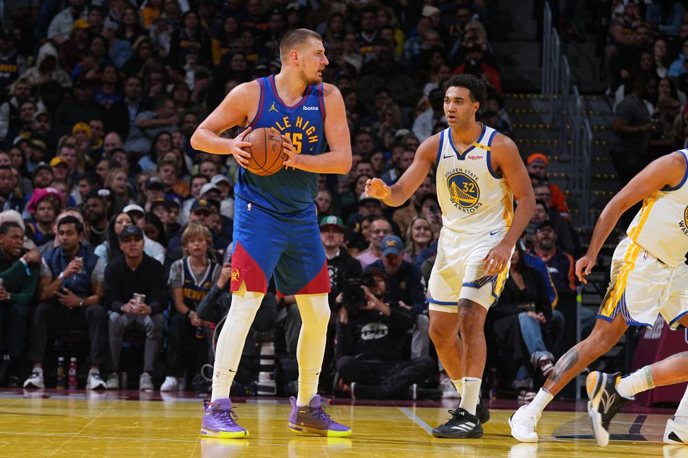 在赛场上击 在赛场上击