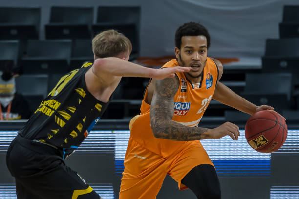 除了比赛期 除了比赛期